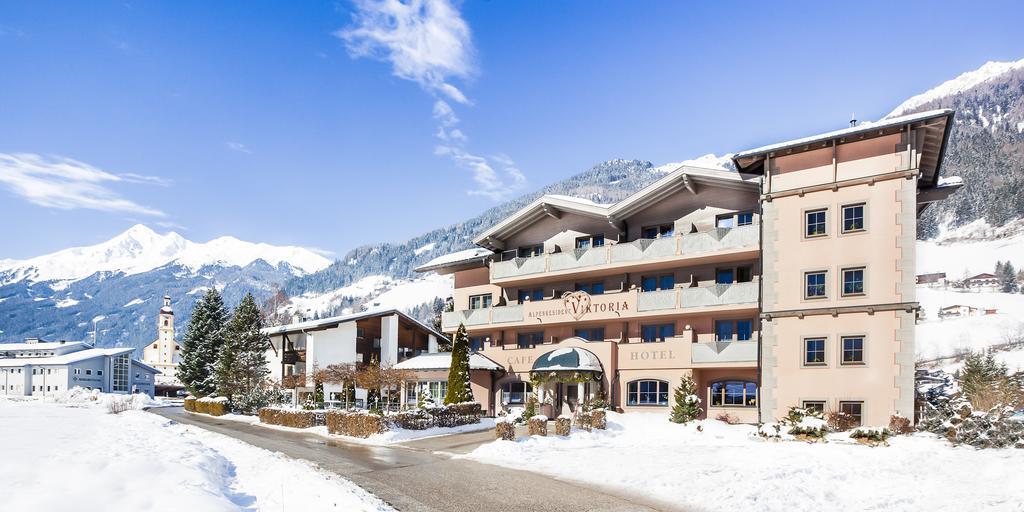Hotel & Appartements Alpenresidenz Viktoria Нойщифт им Щубайтал Екстериор снимка
